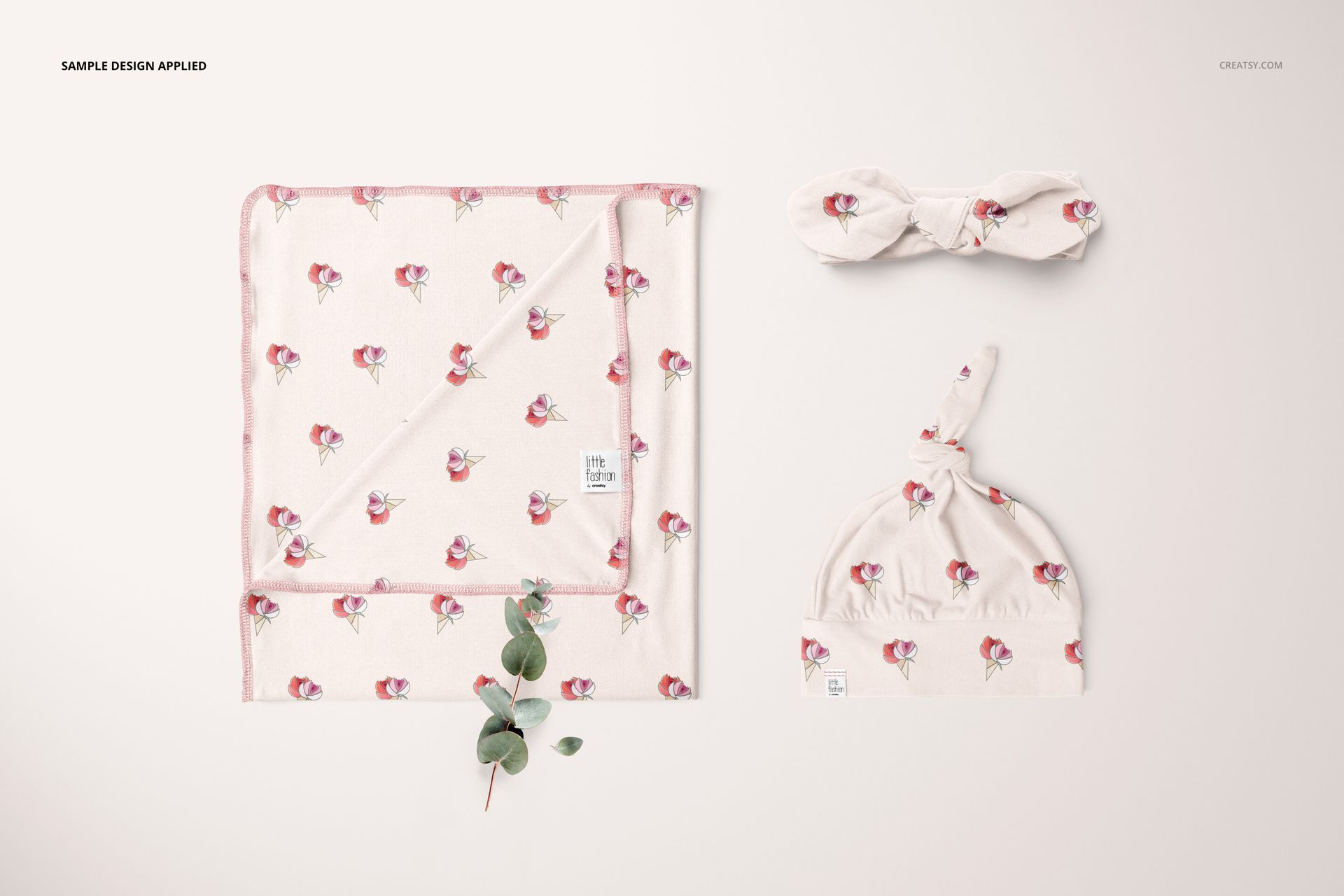 Swaddle Set Mockup Set (01/LFv.1) - mockup screenshot 6