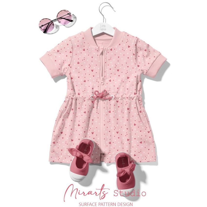 Cute Hearts by Juliana Mira - Files in Use example