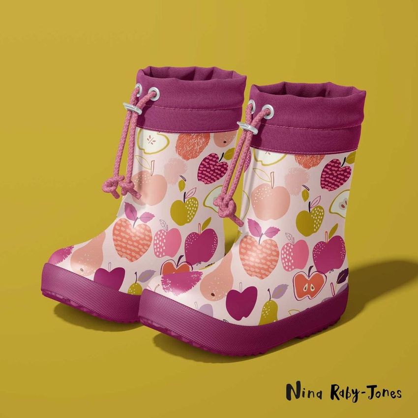 Apple Print  by Nina Raby - Jones - Files in Use example