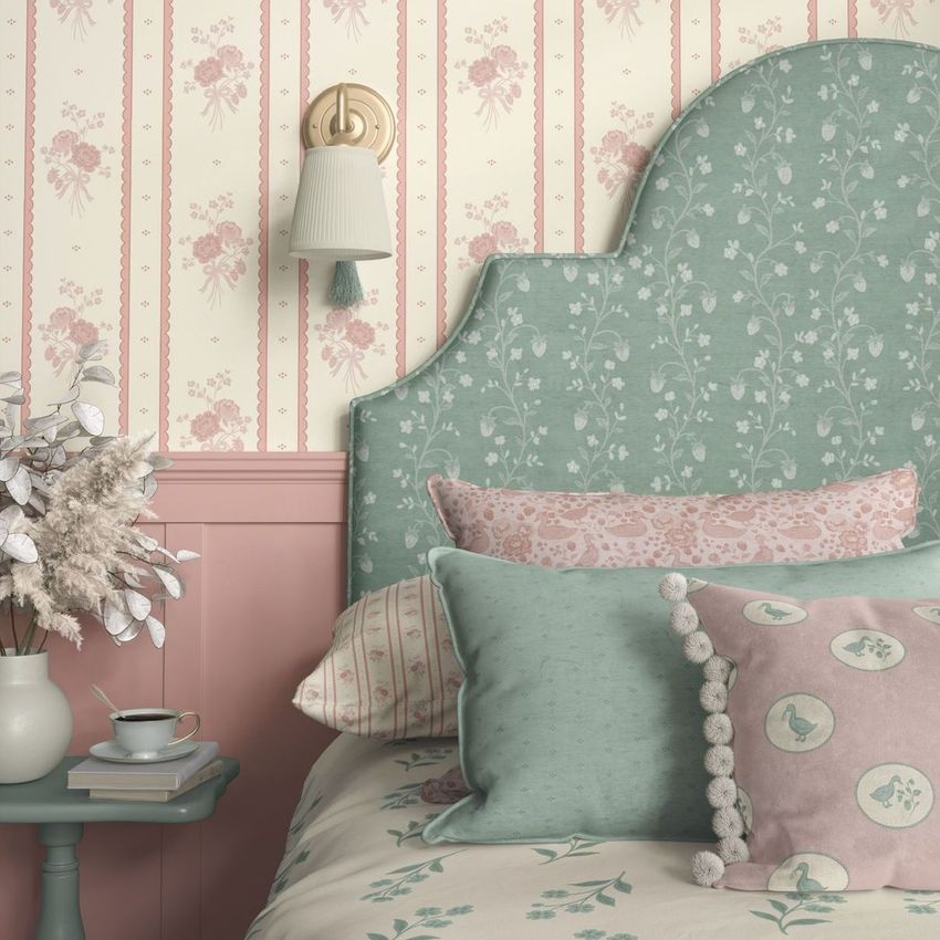 Softly She Wanders by Shelby Cornwell - Files in Use example