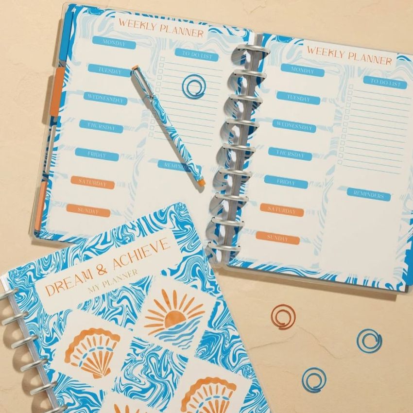 Dream & Achieve by Olya Haifisch - Files in Use example