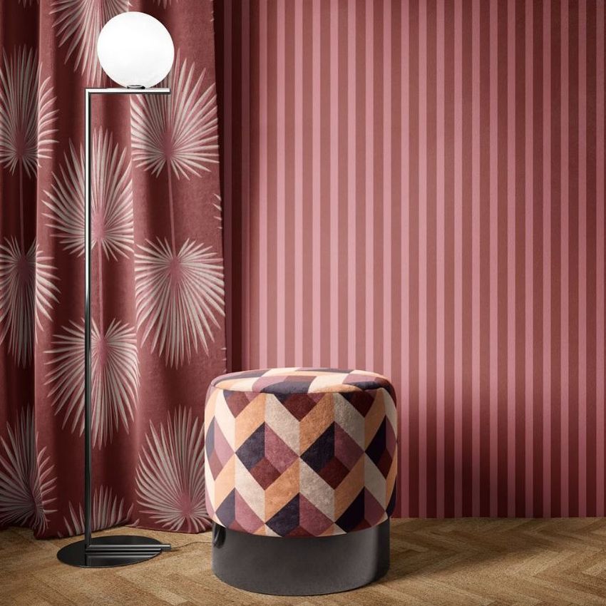 Art Nouveau by Deborah Richmond - Files in Use example