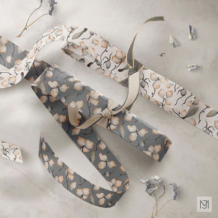 Dry Flowers by Media Jamshidi - Files in Use example