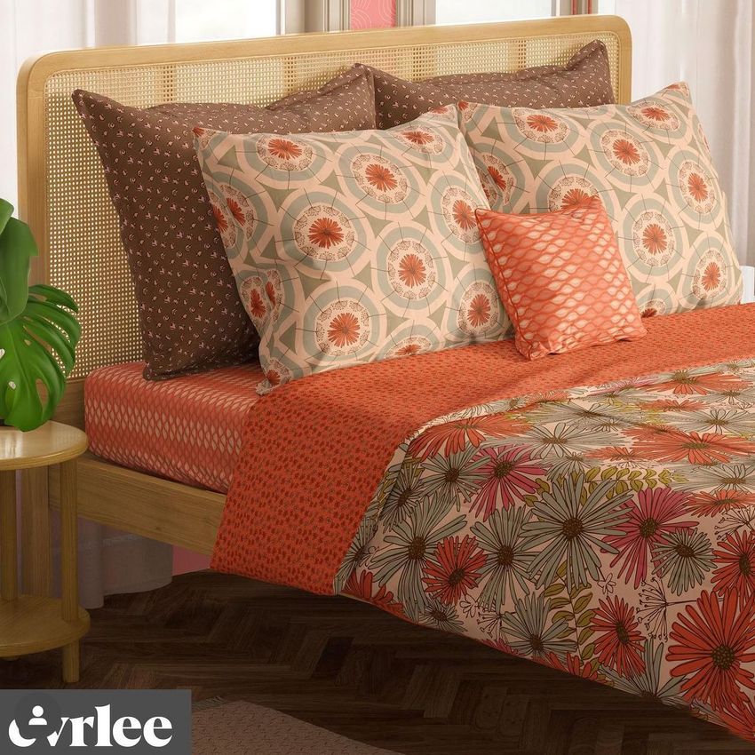 Tangerine - Daisies & Dainty  by Evrlee by Shell Flyn - Files in Use example