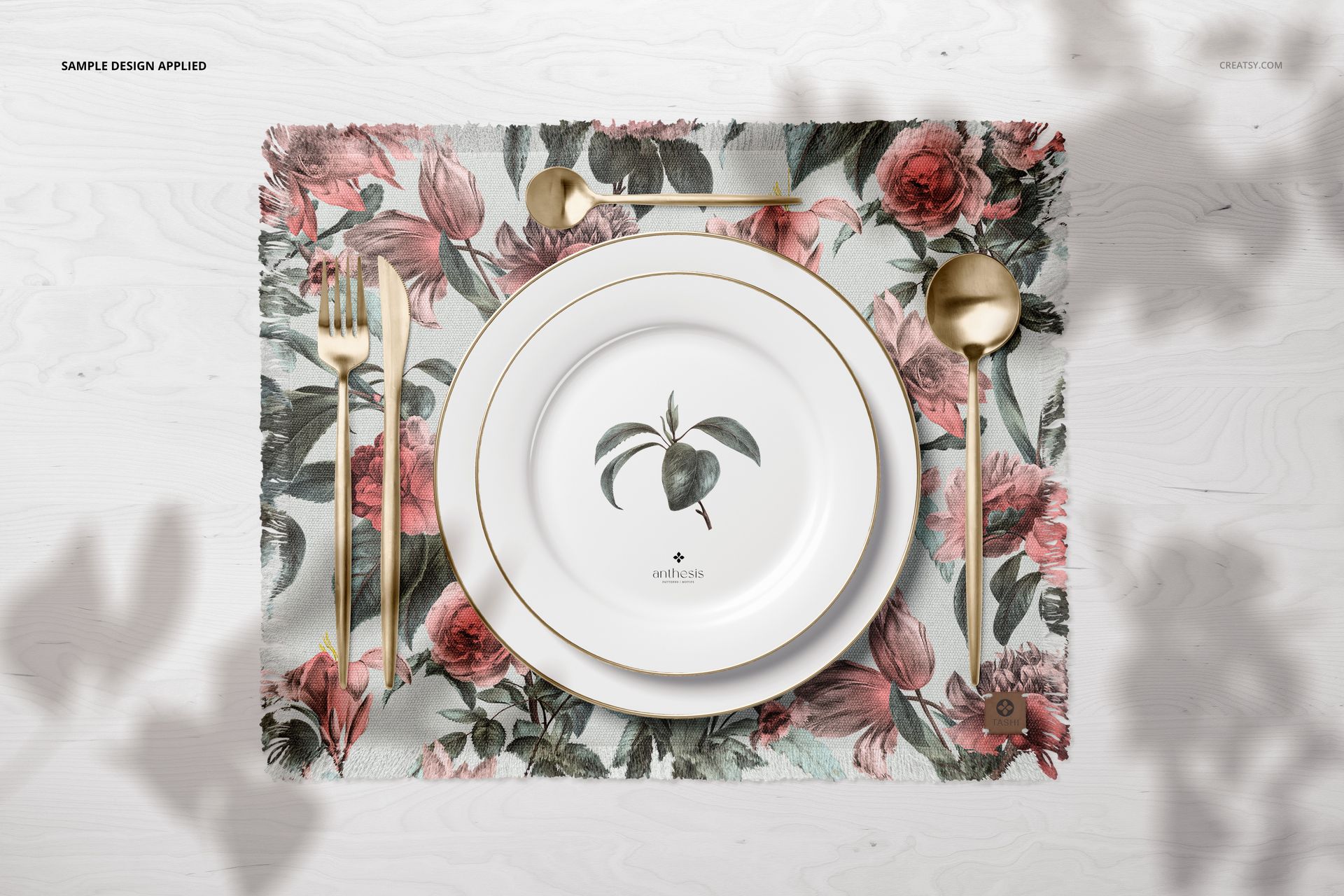 Fringed Placemat and Plates Mockup - mockup screenshot 4