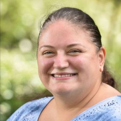 Kelly Valencia-Aiken - blog author