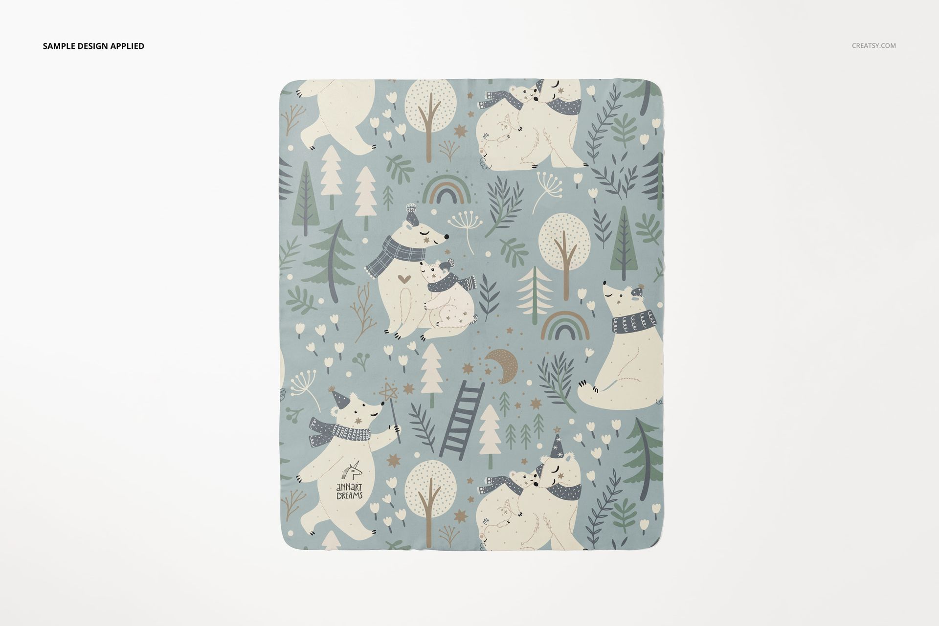 Top view of a 130x160 cm fleece blanket with rounded corners, featuring a playful animal and tree pattern in soft colors.