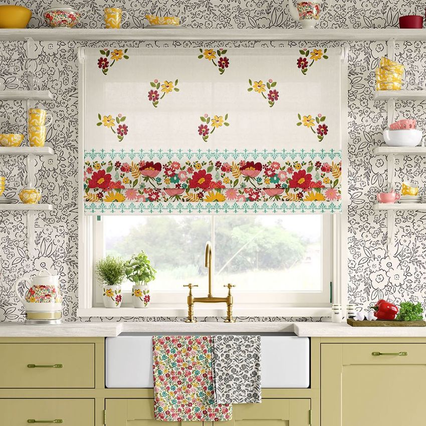 English Cottage by Terri Conrad - Files in Use example