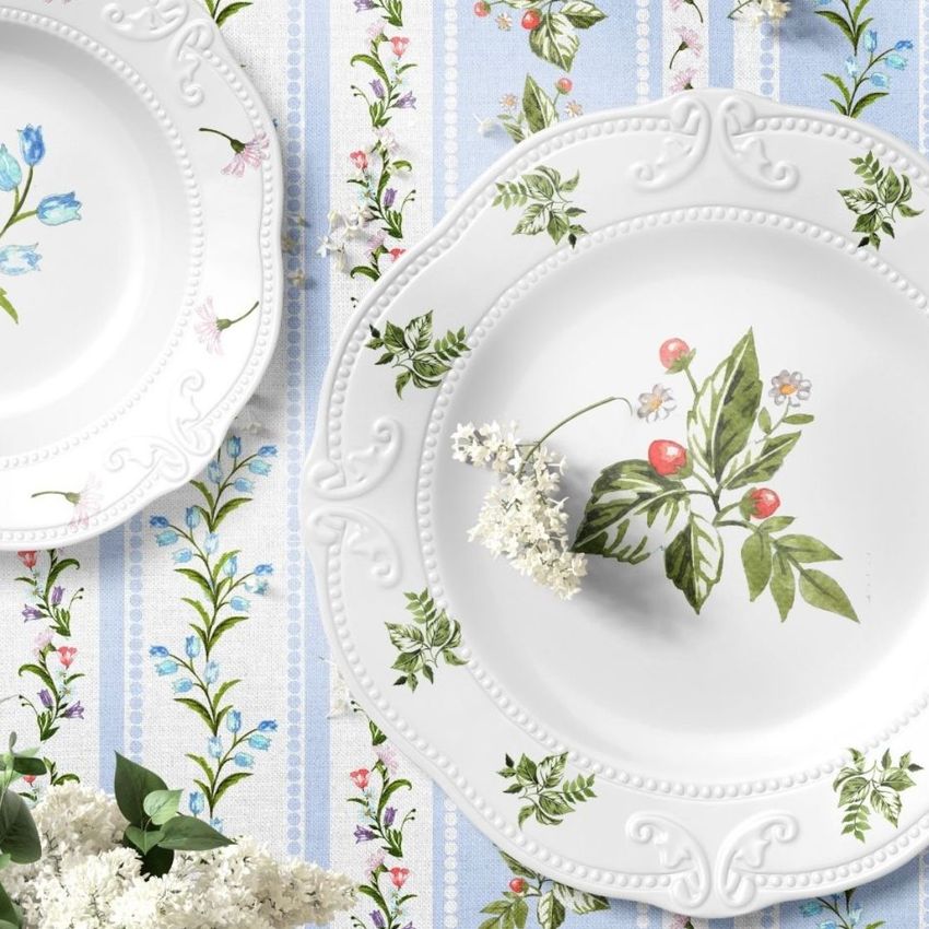 Vintage Florals by Masha Litvinova - Files in Use example