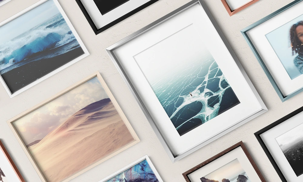 Framed Prints & Poster Hangers