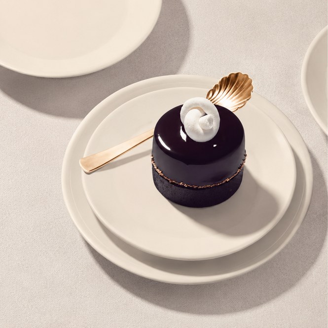Dining Room, Tableware & Linens